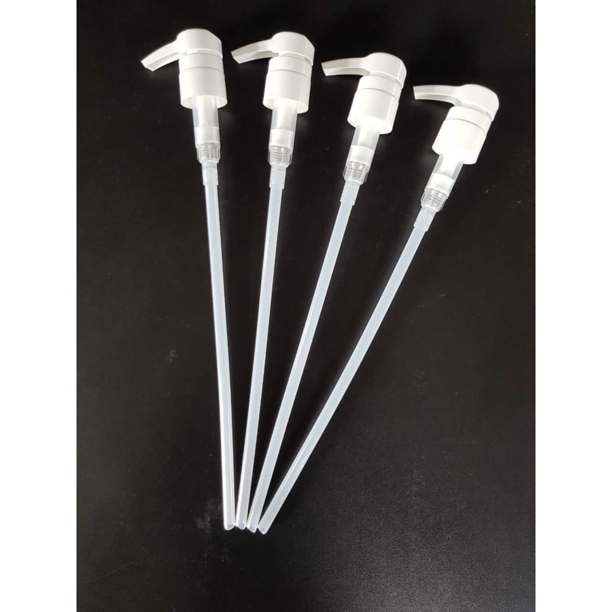 KIT 4 Válvulas Dosadoras Pump para Shampoo e Condicionador 1L KIT 4 Válvulas Dosadoras Pump para Shampoo e Condicionador 1L