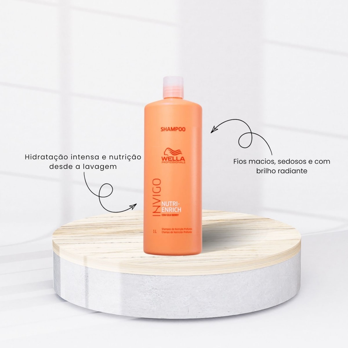 Shampoo Wella Invigo para limpeza suave, hidratação e cuidado profissional dos cabelos.